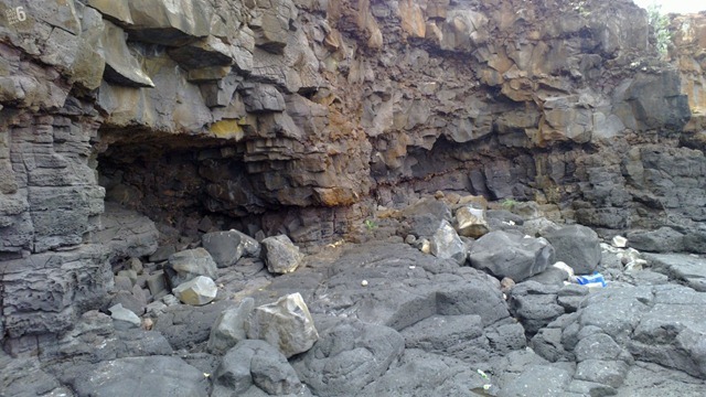 This is low tide, I guess.