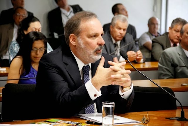 Armando participa de debate sobre medidas de convivência com a seca