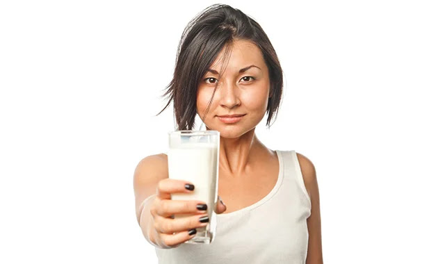 هل الحليب الخالي من اللاكتوز يسبب إمساك