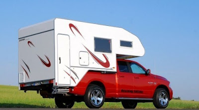  Dodge Ram with Tischer Box 275 S (Caravan)