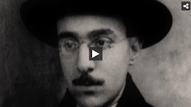 http://ensina.rtp.pt/artigo/a-infinita-busca-de-fernando-pessoa/