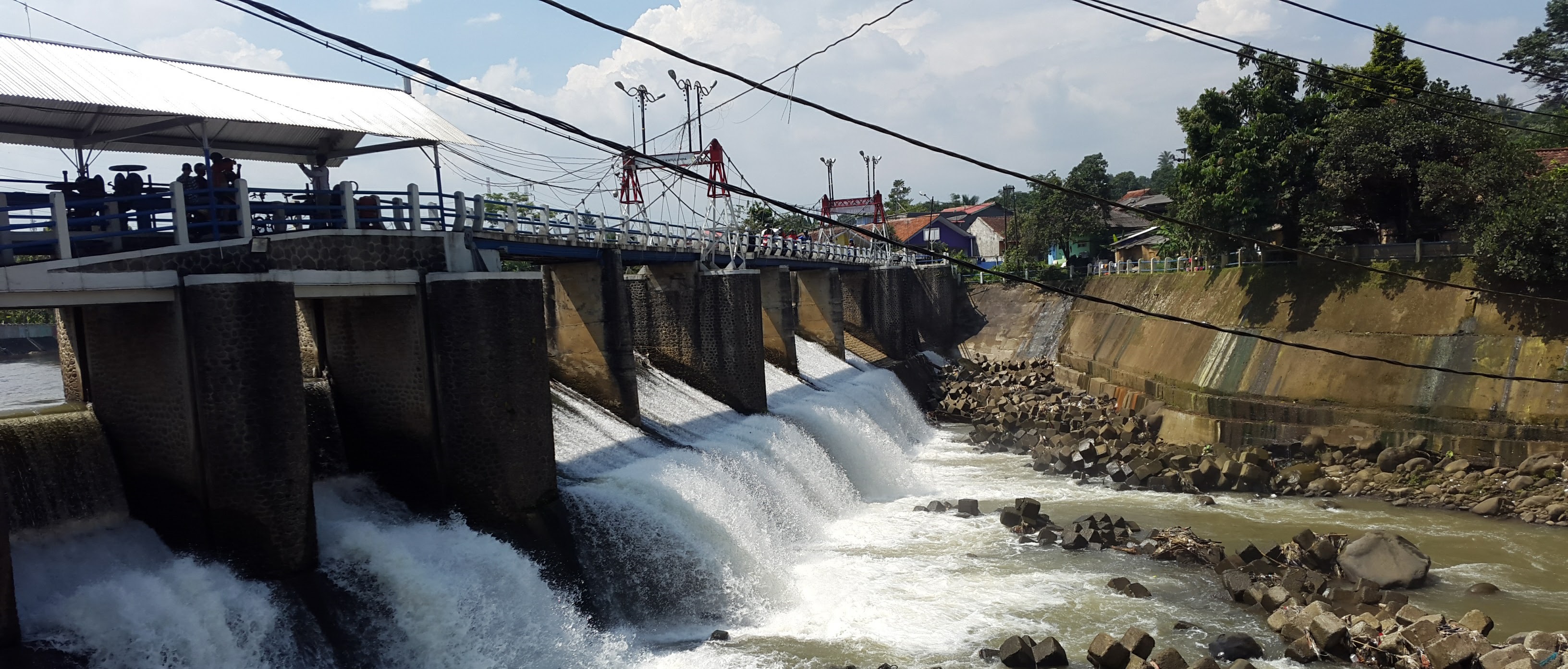 Bendungan Katulampa di Bogor