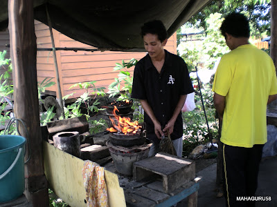 MAHAGURU58: Kuih Bakar dan Akok Tradisional di Chendor dan 