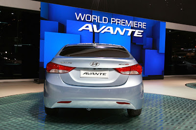 2011 Hyundai Avante Rear View