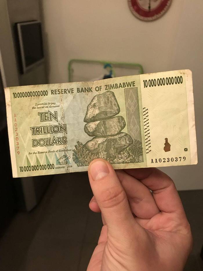 10000000000000 денег. Reserve Bank of Zimbabwe 10000000000000. 10000000000000 Рублей. Триллион. Фото 10000000000000 рублей.