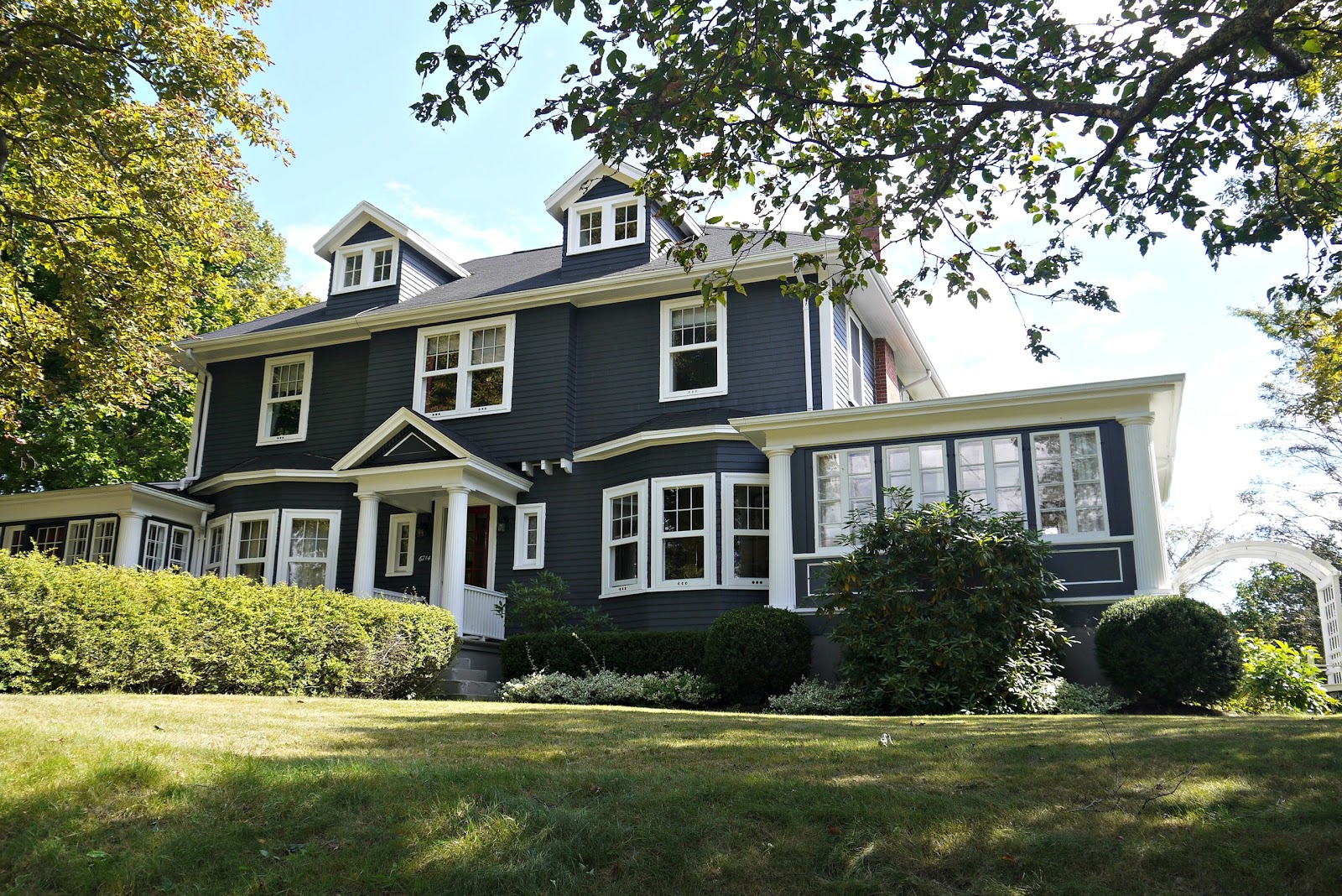 Sense and Simplicity Colourful Nova Scotia Homes