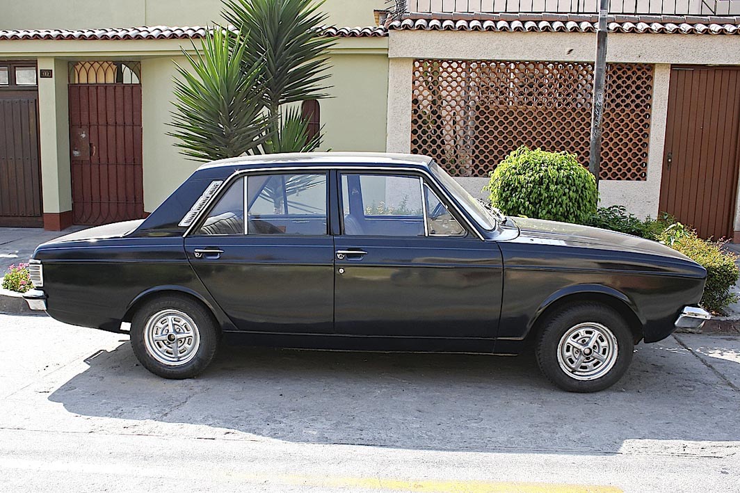 1978 Hillman Hunter MK4 in Lima Peru