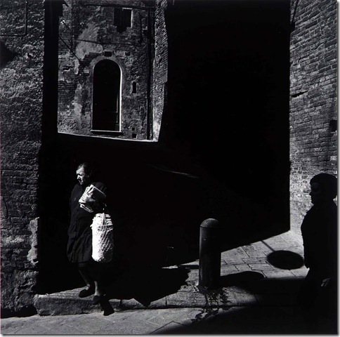 Harry Callahan_Siena_Italy_1968