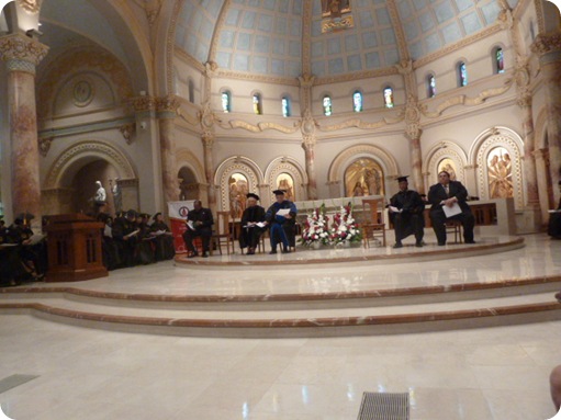 Oath & Hooding 057