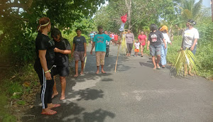 Demo Pekerja Budi Daya Rumput Laut Menuntut Keadilan Kepada Perusahaan Inpex dan PT Taka