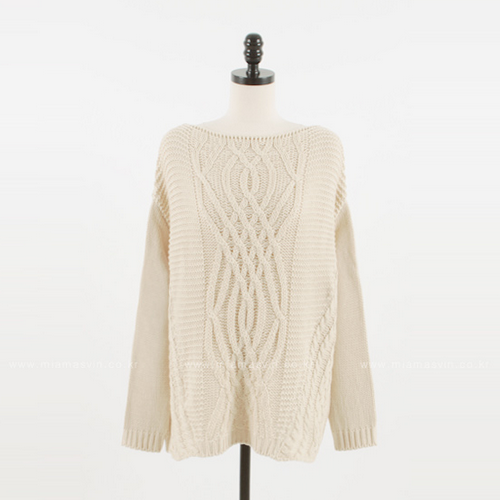 Boatneck Cable Knit Long Sleeved Sweater