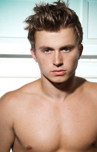 Labels hollywood kenny wormald