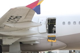 Man arrested for opening Asiana plane door in air causing 9 injuries