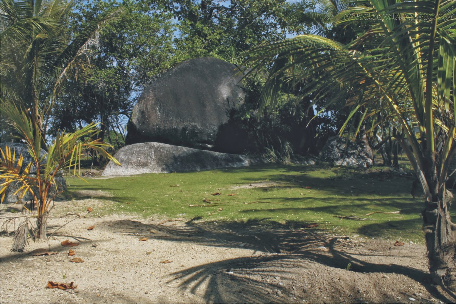  Tulisan Perantau Pantai Batu Kasah part II 