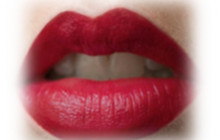 Beauty Hack-Lasting Lips