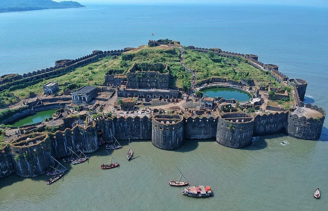 Крепость Муруд-Джанджира. Форт Джанджира Индия. Муруд Индия. Форт Харияр Махараштра.
