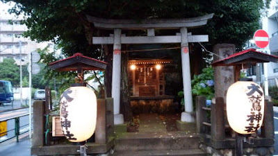 三鷹市井口大鷲神社