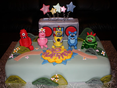 Gabba Gabba Birthday Cakes on Mae Makes Cakes   Yo Gabba Gabba   Matthew S 1st Birthday Cake