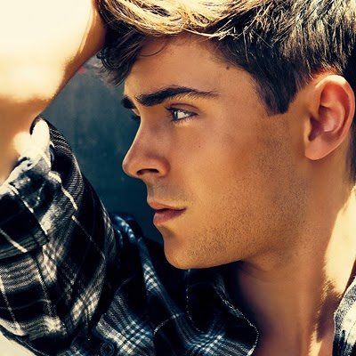 Male Celebrity Pictures on Zac Efron Download Free Wallpapers For Apple Ipad