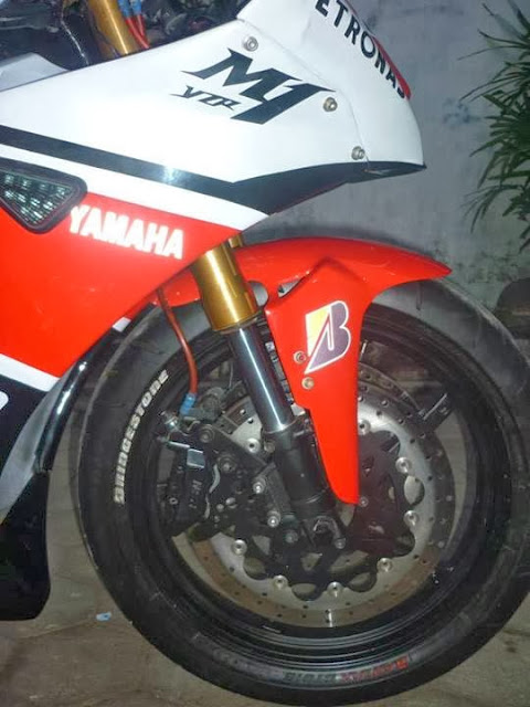 Modifikasi Yamaha Vixion Ala M1 Roda Depan