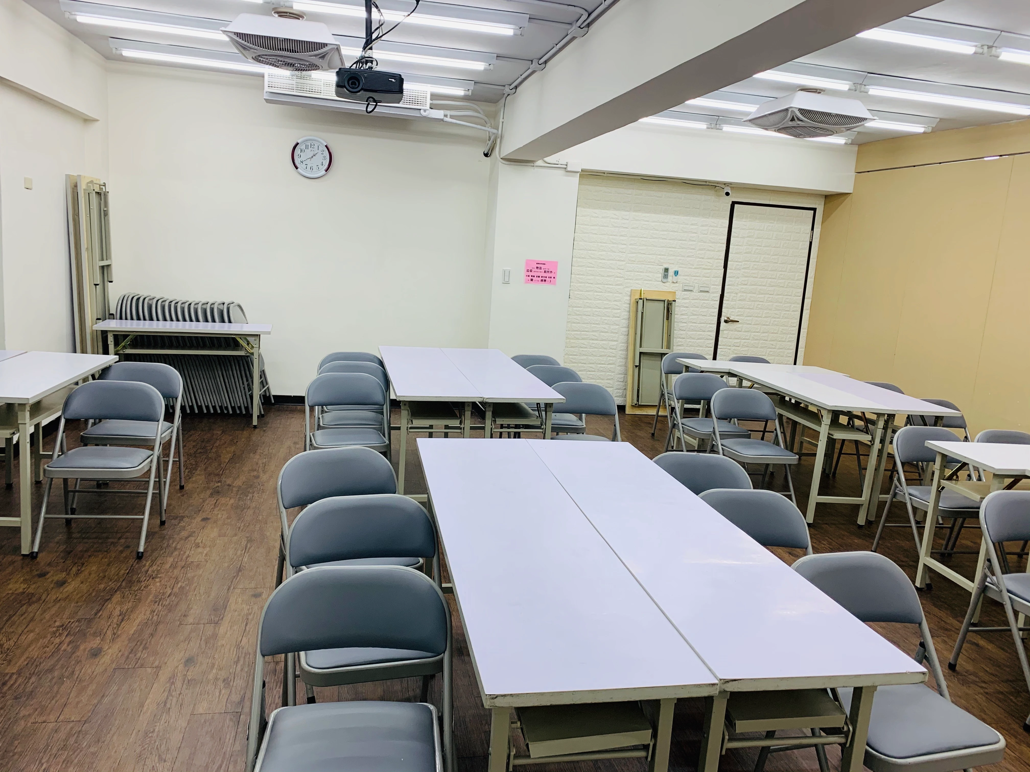 台北微風廣場場地租借-台北復興教室-教室圖片