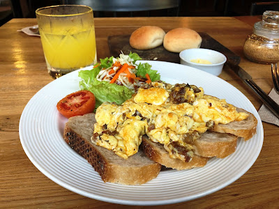 Fraser Place Manila Continental Breakfast