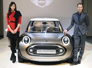 Mini Rocketman Concept Photo