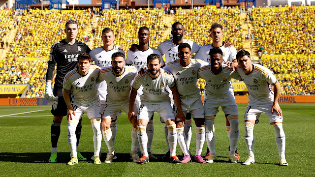 📸REAL MADRID C. F. 📆27 enero 2024 ⬆️Lunin, Kroos, Camavinga, Rüdiger, Dani Ceballos. ⬇️Fran García, Carvajal, Nacho, Rodrygo, Vinícius, Brahim. U. D. LAS PALMAS 1 🆚 REAL MADRID C. F. 2 Sábado 27/01/2024, 16:15 horas. Campeonato de Liga de 1ª División, jornada 22. Las Palmas de Gran Canaria, estadio Gran Canaria: 32.037 espectadores. GOLES: ⚽1-0: 53’, Javi Muñoz. ⚽1-1: 65’, Vinícius Júnior. ⚽1-2: 84’, Aurélien Tchouaméni.