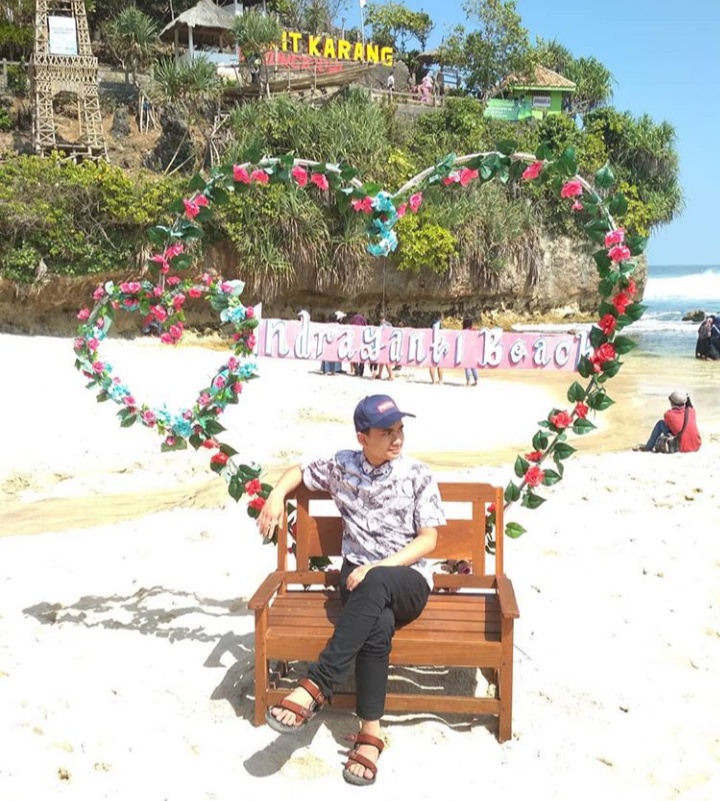 Dowes29.com: Pantai Indrayanti Gunung Kidul Jogja harga tiket masuk 2020