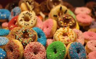 Ngeri! Hobi Makan Donat Akibatnya Bisa Terserang Penyakit Berbahaya Ini Lho