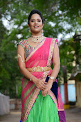 Anasuya photos in half saree-thumbnail-28