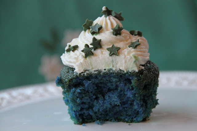 green-velvet-cupcakes, cupcakes-green-velvet