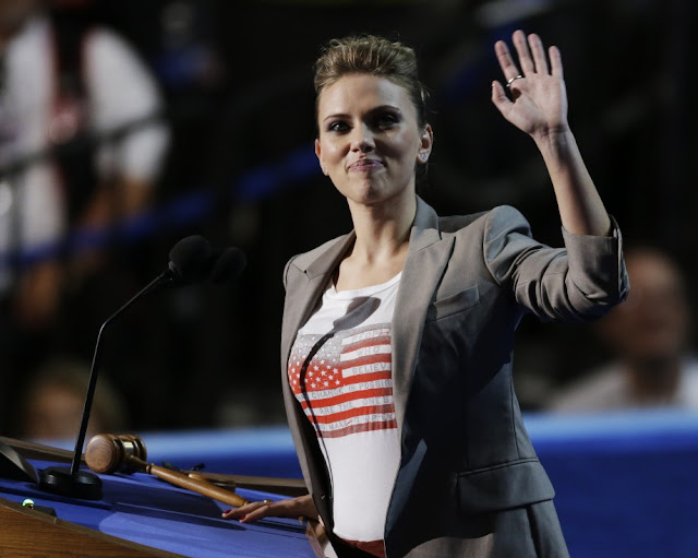 Actress Scarlett Johansson speaks to delegates at the Democratic National Convention.