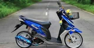 Tampilan Modifikasi Motor Beat Karbu Warna Biru