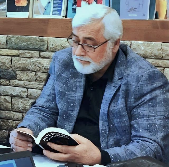 Şair Hanifi Yılmaz