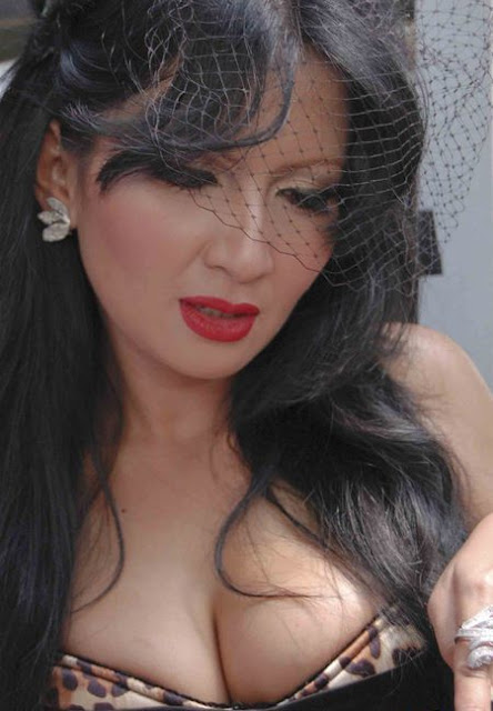 Indonesian Celeb Model Five Vi Rahmawati