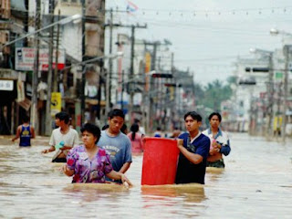 thailand flood crisis