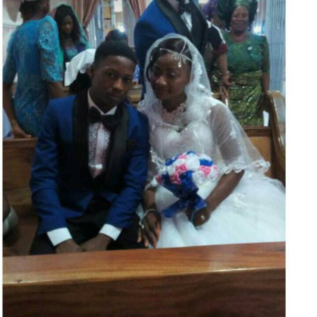 WOW! 18yrs Old Boy Weds His 17yrs Old Fiance In Abia State (See Photos)