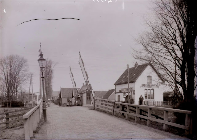 Railway crossing Netherlands