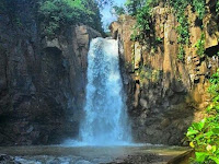 Wisata Alam Curug Gombong Kecamatan Pecalungan, Batang 