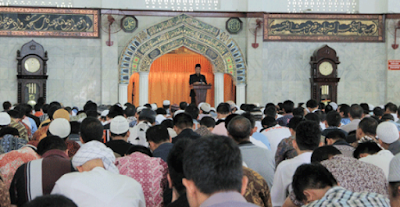 http://aang-zaeni.blogspot.com/2017/03/khutbah-jumat-lengkap-dengan-doa.html