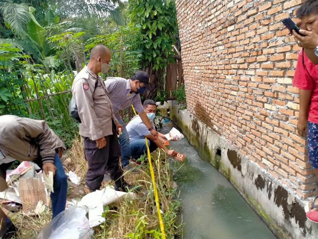 Tega!!Bayi Baru Lahir Dibuang Orang Tua Hingga Membusuk