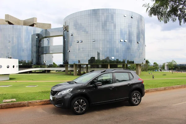 Peugeot 2008 1.6 Turbo Automático 2021 - avaliação, preço e consumo