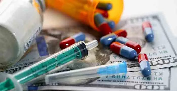Strict action to prevent drug consumption and distribution, Thiruvananthapuram, News, Drugs, Meeting, Chief Minister, Pinarayi Vijayan, Kerala