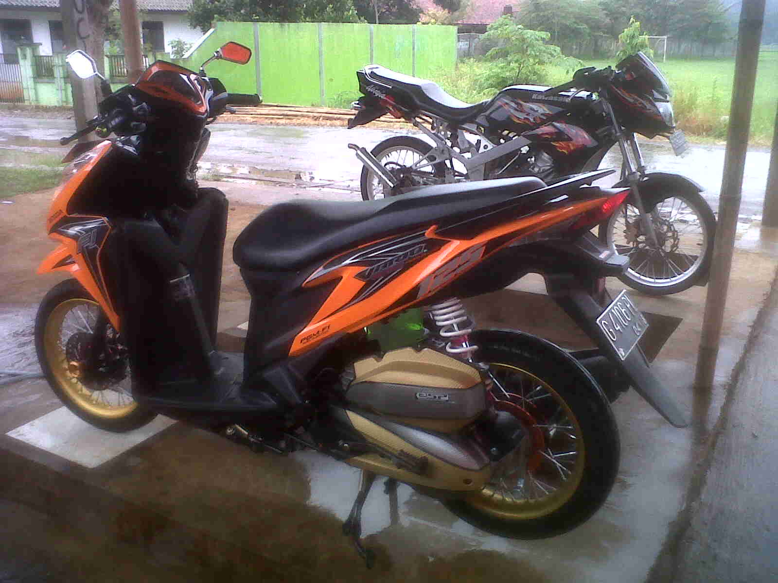 Modifikasi Vario Orange Kumpulan Modifikasi Motor Vario