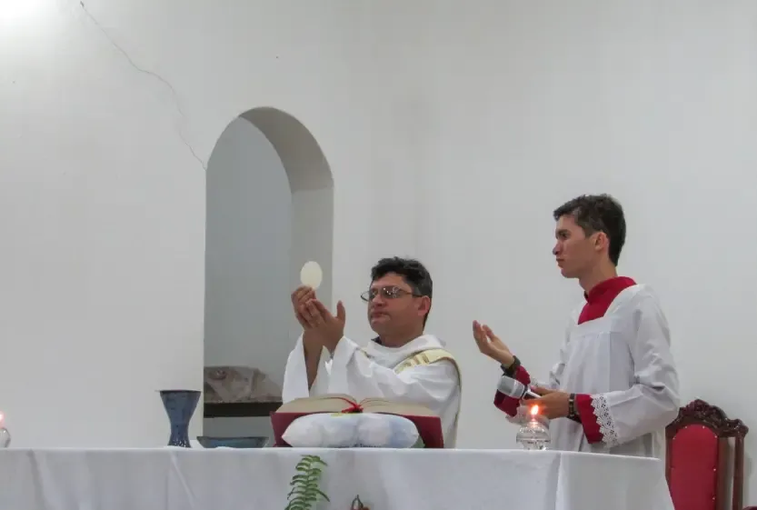 Celebração da Santa Missa Evangelho de Jesus Cristo