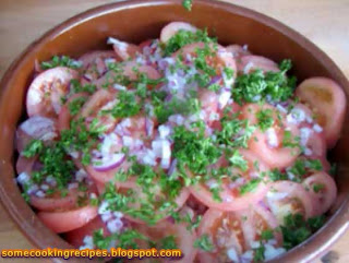 Salads, Easy Salad Recipes, Simple Salad Recipes, Tomato Recipes, Tomato Salad Recipes, Traditional Salads, Good Looking Recipes, Dressing Recipes, Recipes Dressing, 