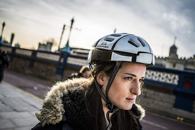 Morpher Flat Folding Cycling Helmet, Can Folds And Unfolds Quickly, Simply