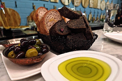 Boca, bread olive oil olives