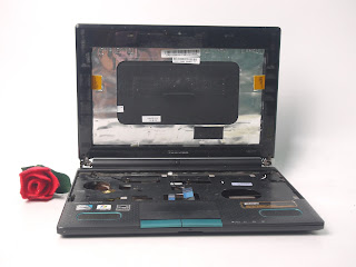 Jual-Casing-Netbook-Toshiba-Tipe-NB520-Kondisi-Bekas-di-malang